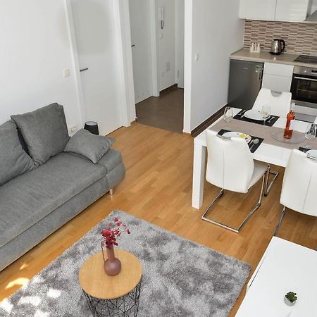 Apartment Leon Sa Privatnim Parkingom ซาดาร์ ภายนอก รูปภาพ