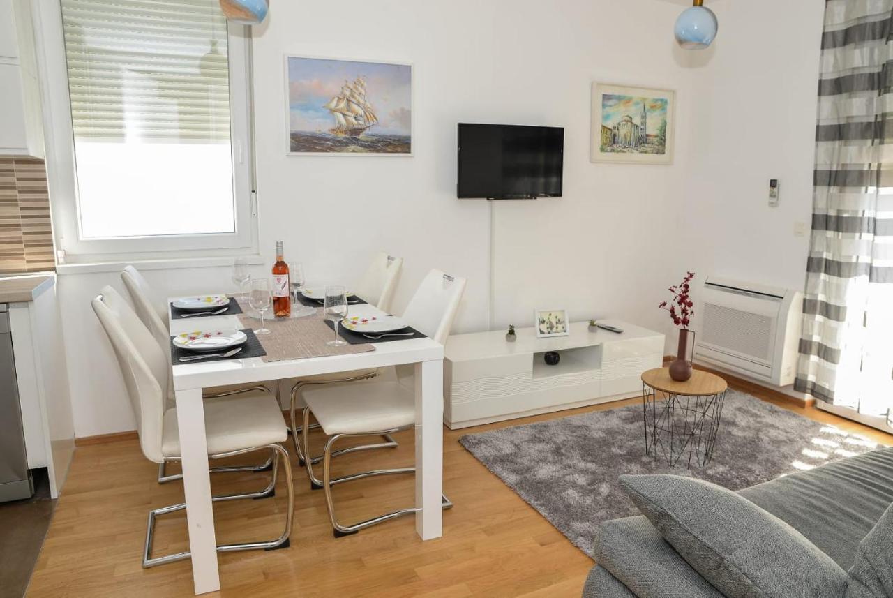 Apartment Leon Sa Privatnim Parkingom ซาดาร์ ภายนอก รูปภาพ